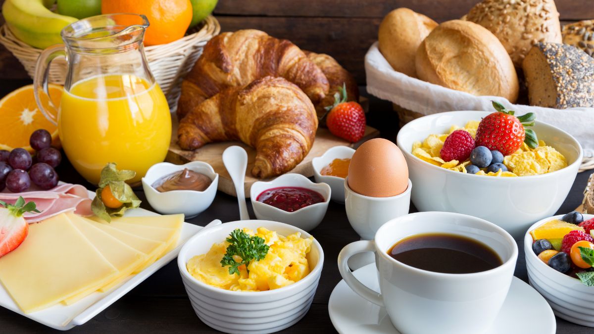 What to Eat When You Wake Up Extremely Early