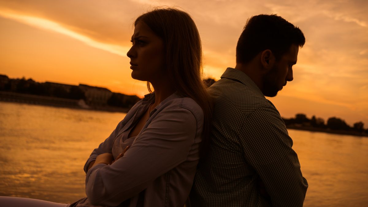 Relationship Deal-Breakers You Should Never Ignore