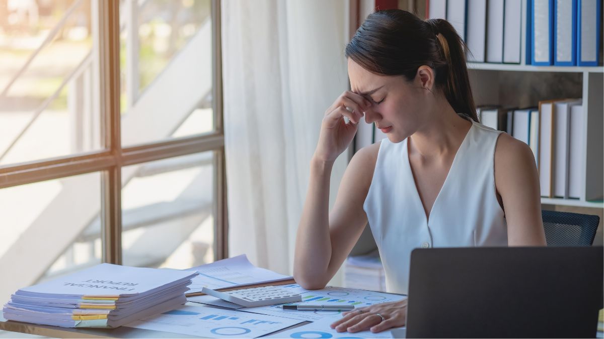 Warning Signs Your Career Path Is Leading to Total Burnout