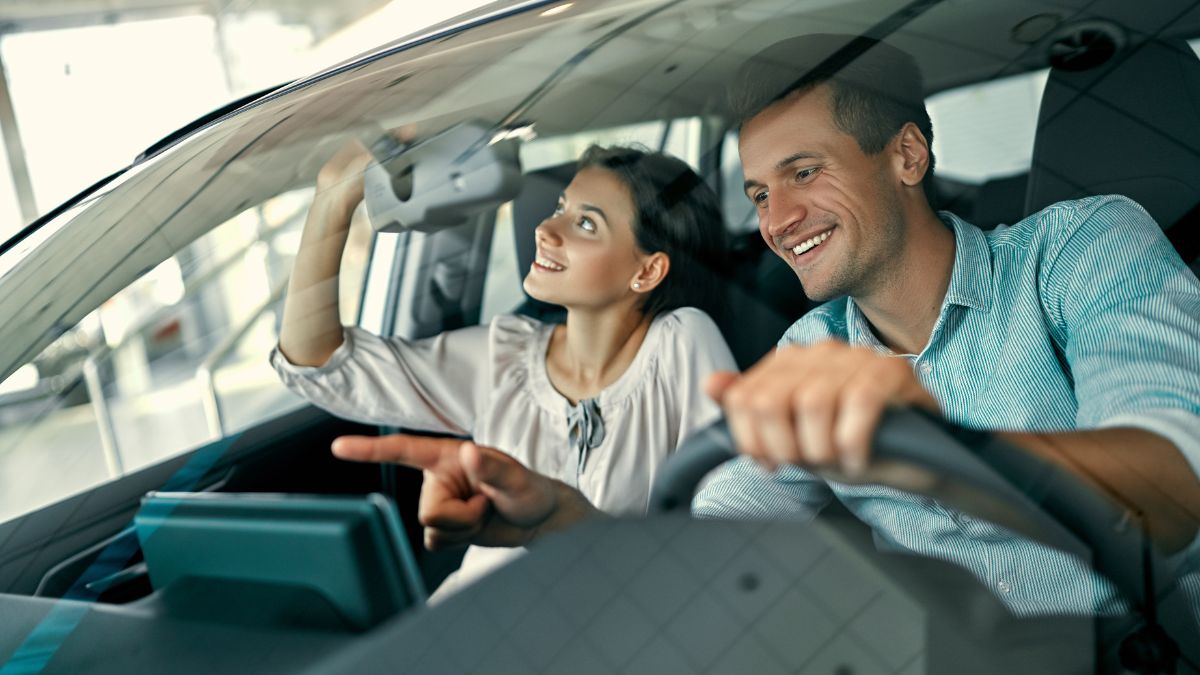 35 Hidden Secrets Used Car Dealerships Pray You Never Figure Out