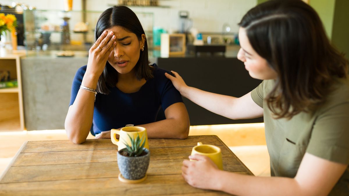 Mistakes You Are Making When Trying to Comfort a Friend