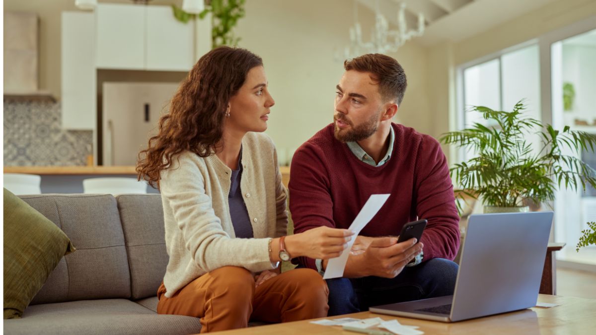 35 Questions to Ask Your Partner Before Moving in Together