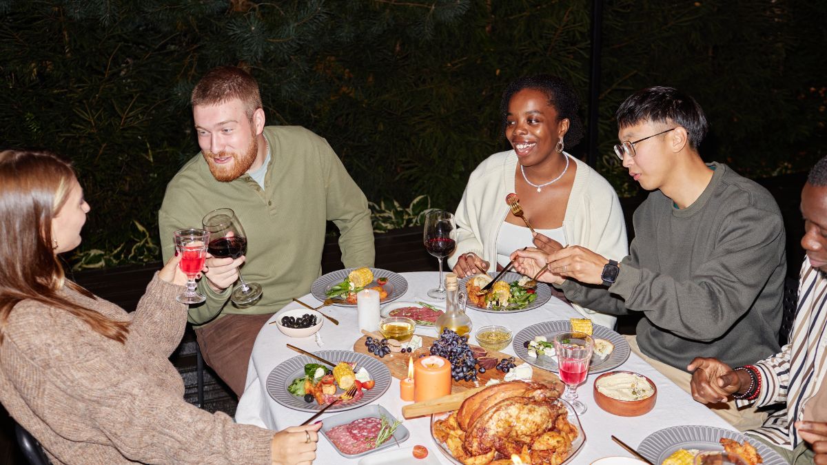 Topics You Should Absolutely Never Bring Up at a Dinner Party