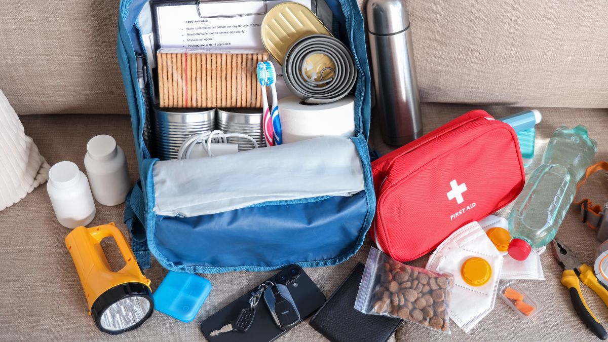 Everything You Need in a 72-Hour Emergency Survival Kit