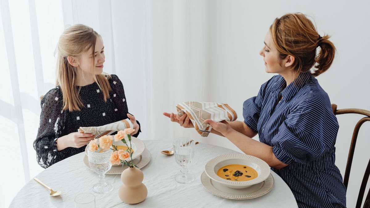 35 Common Etiquette Rules That Are Actually Outdated and Classist