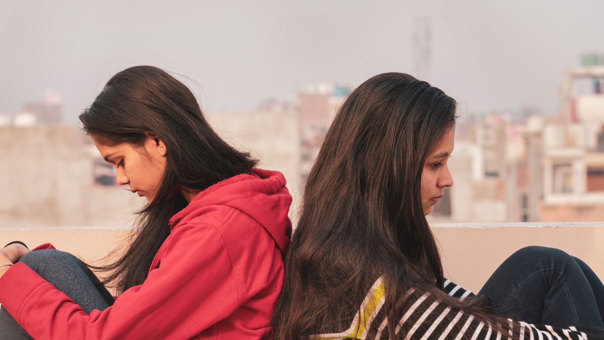 30 Signs Your Friendship Is Actually a One-Way Street