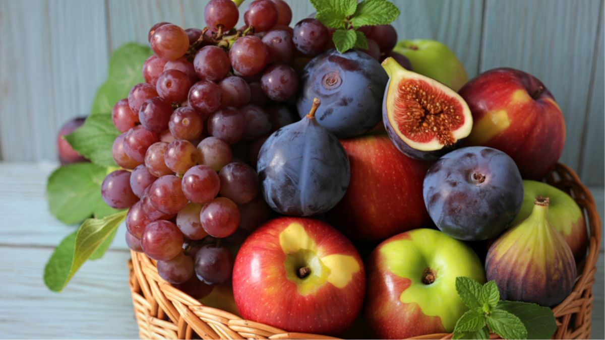 How Much Fruit and Vegetables You Really Need to Eat Each Day Might Surprise You