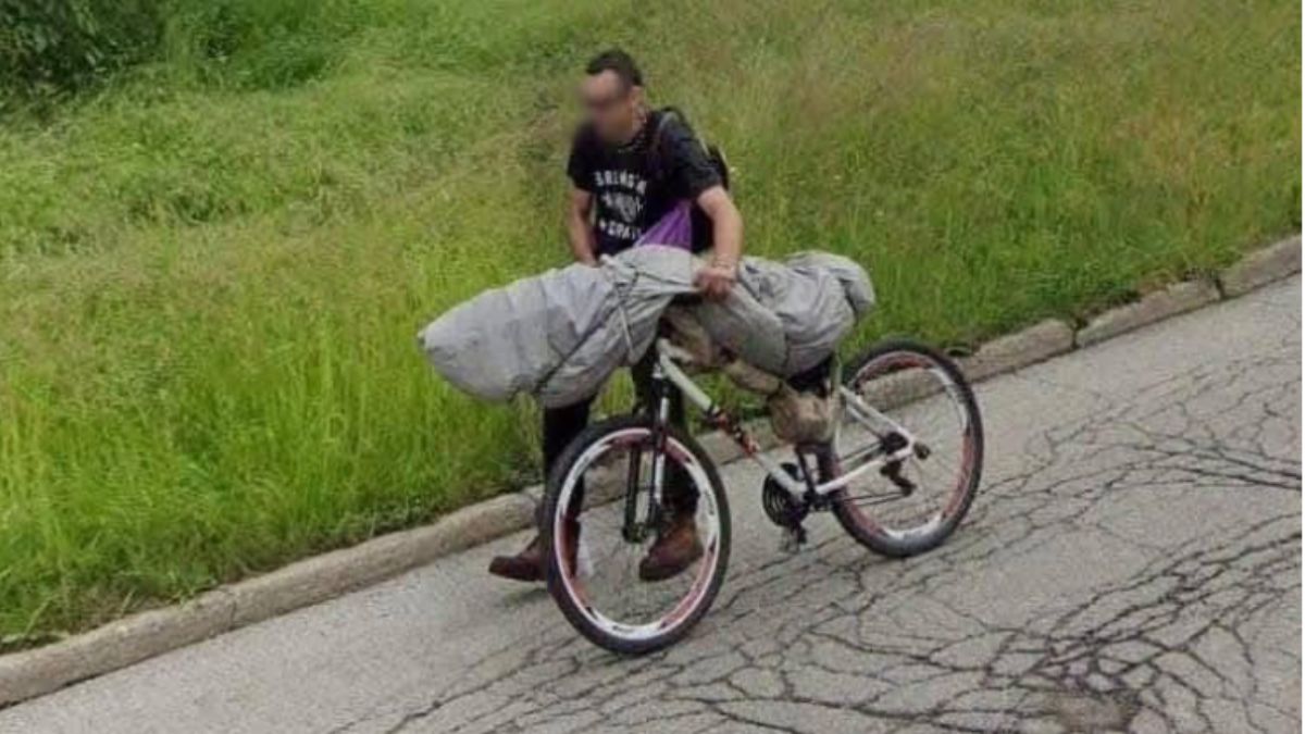 She Was Zooming In on Google Earth and Noticed a Creepy Detail: “They Blurred the Image”