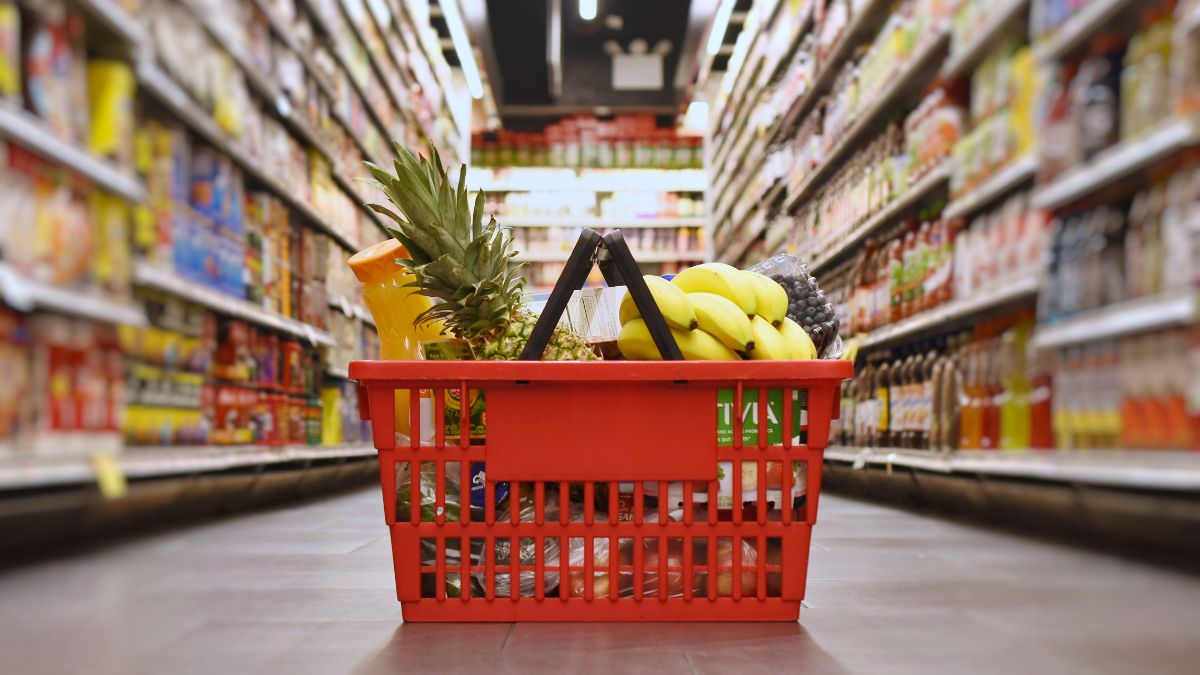 35 Grocery Store Secrets They Use to Make You Spend Way More Money