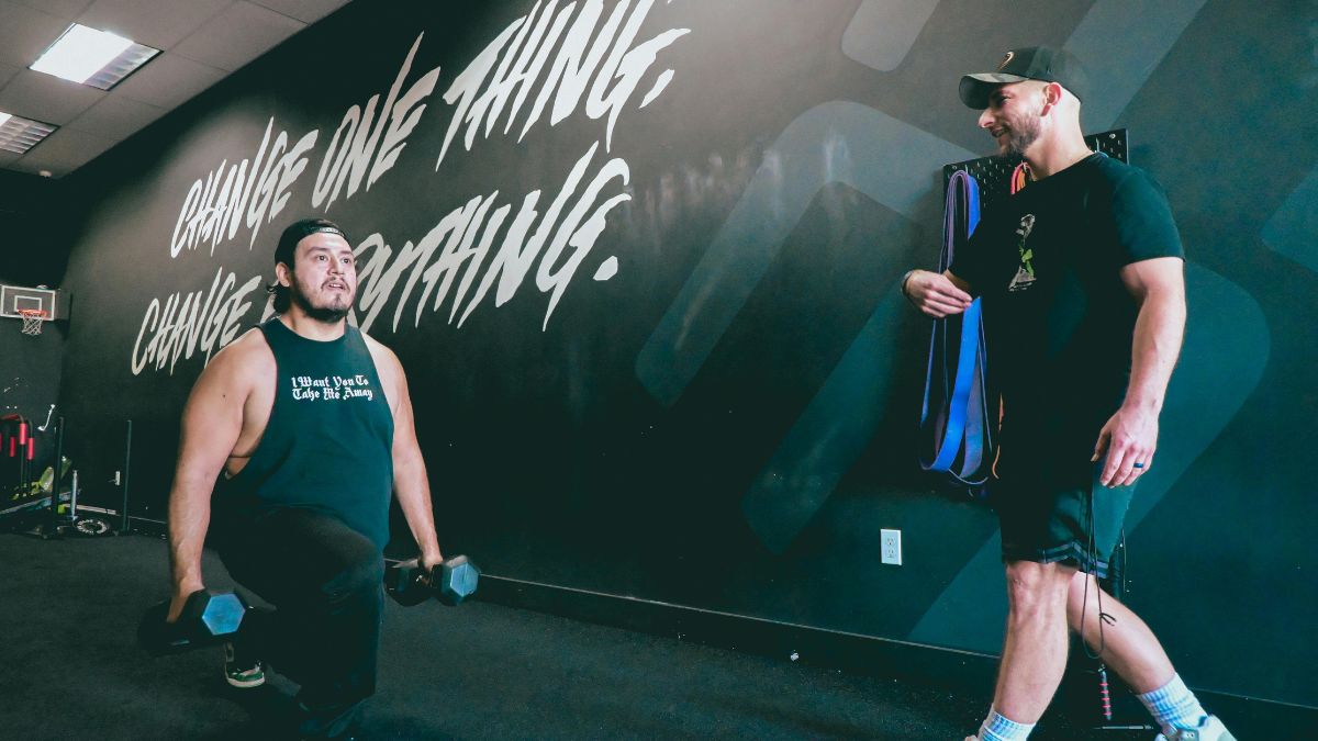 15 Things You Should Never Do at the Gym