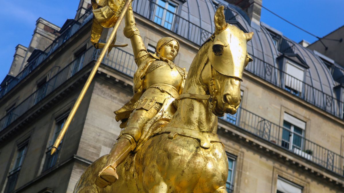 35 Surprising Historical Facts That Sound Like Pure Fiction