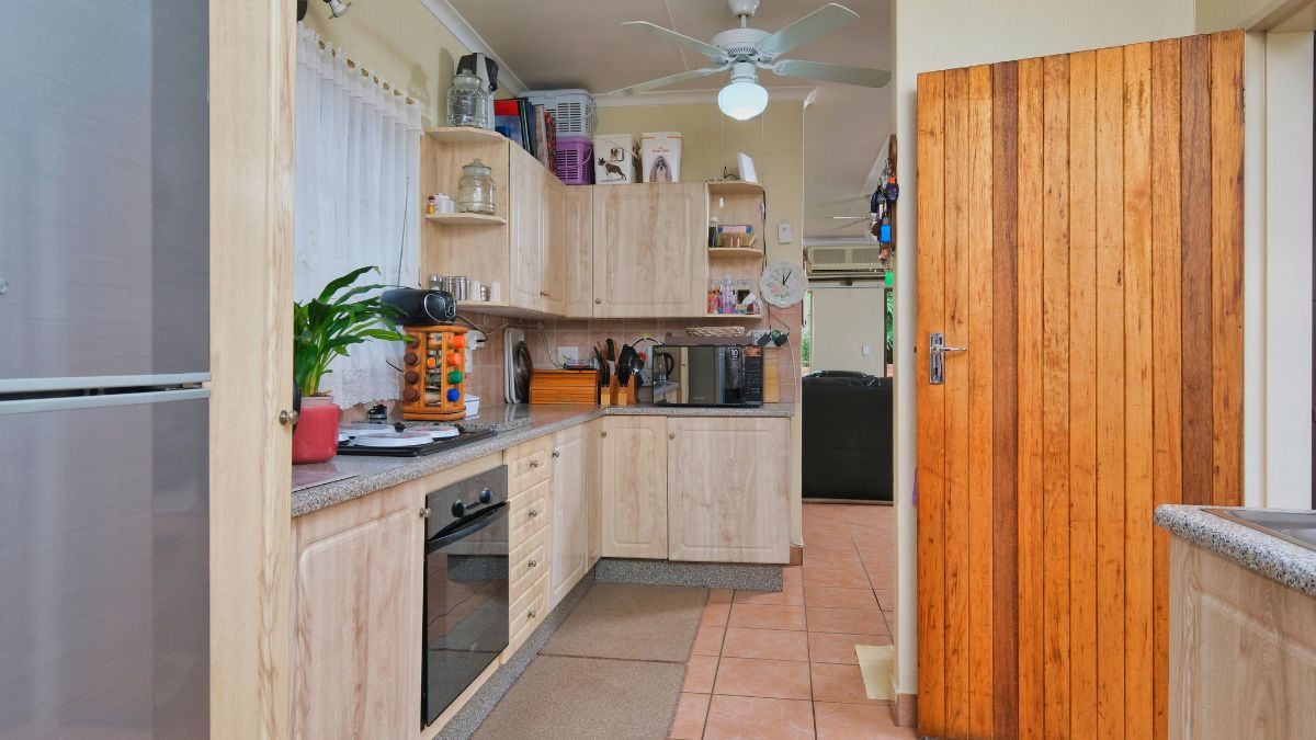 Ways You Are Cleaning Your Kitchen Completely Wrong