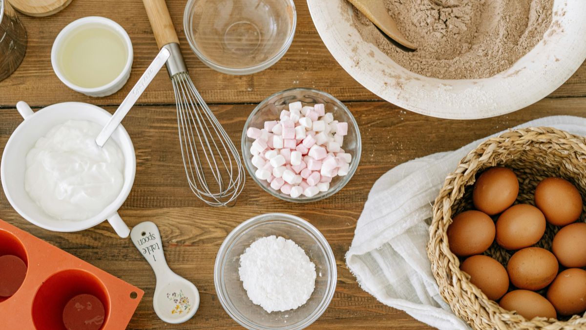 Common Kitchen Ingredients That Can Actually Be Toxic if Used Wrong