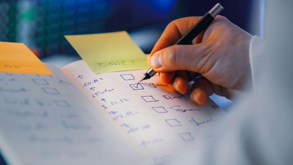 Small Habits That Highly Successful People Do Every Single Day