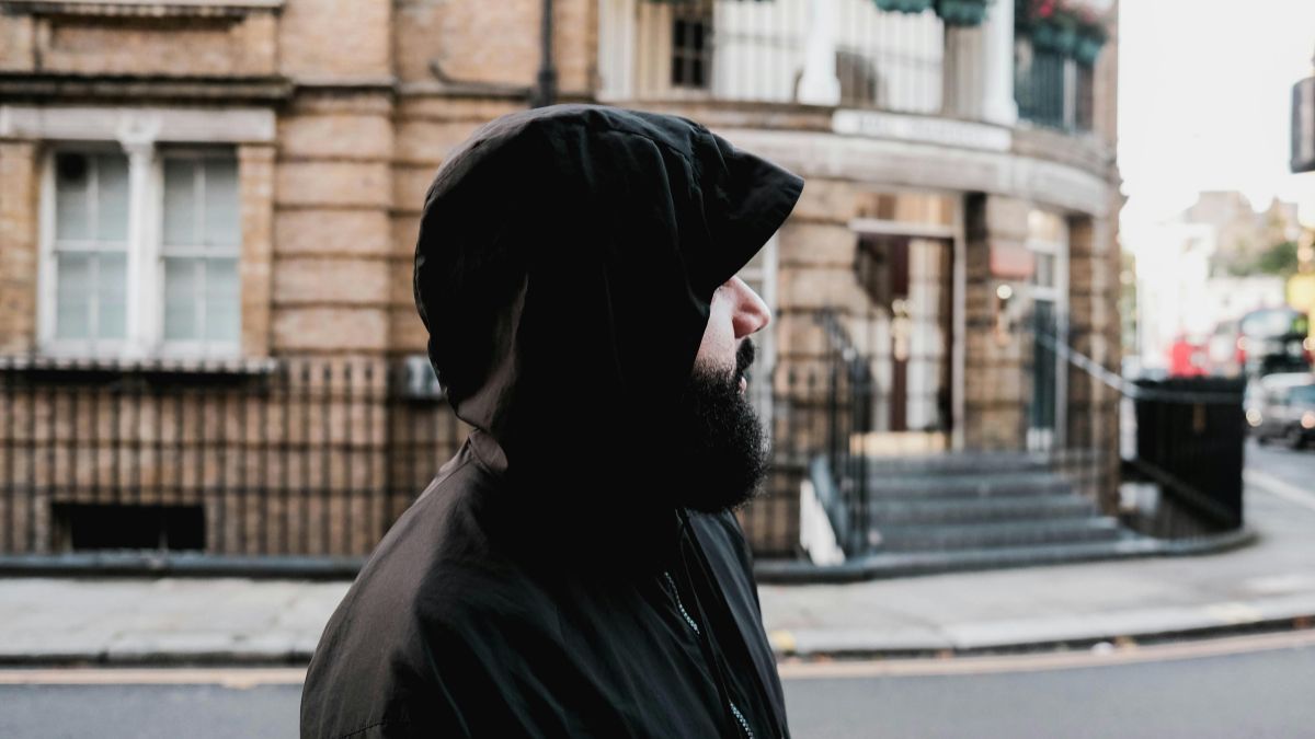 Tacky Clothing Choices That Make Security Follow You Around the Store