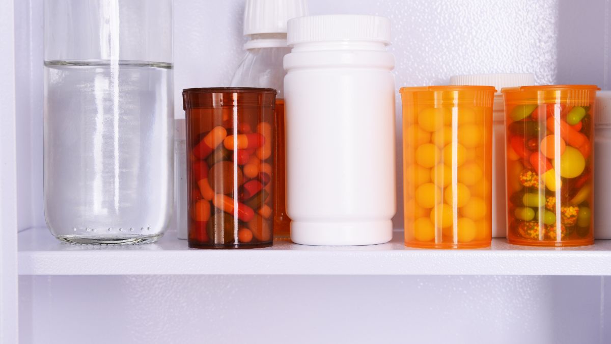 Things You Should Never Keep in Your Medicine Cabinet Long-Term