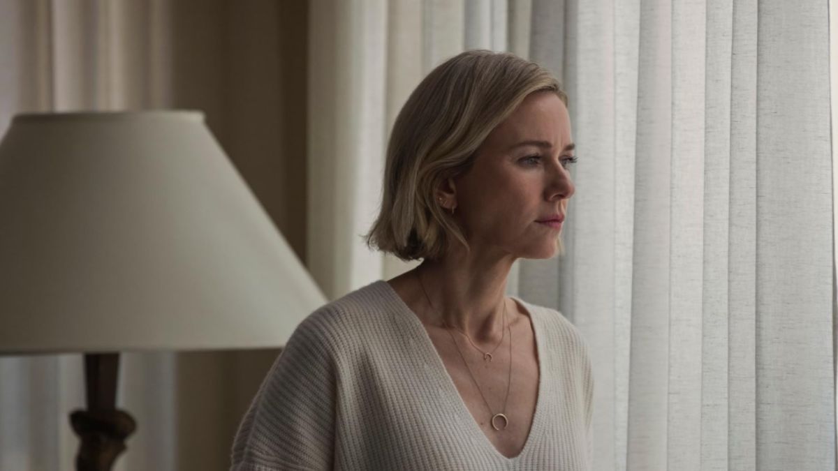 Naomi Watts’s Sequin Balenciaga Gown Is the Vanity Fair Oscars Party Look of Our Dreams