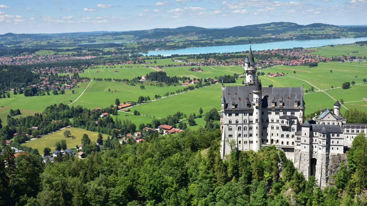 Fascinating Secrets Hidden Inside Famous Landmarks