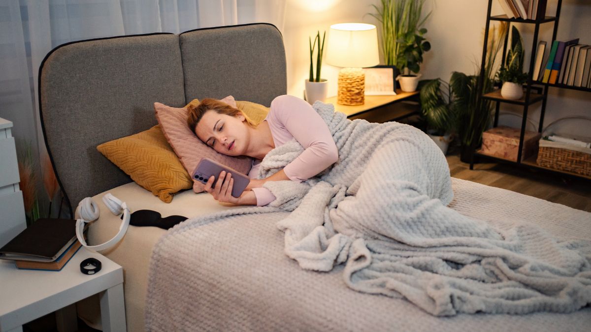 These Are the Zodiac Signs Most Likely to Stalk Their Exes at 2 AM