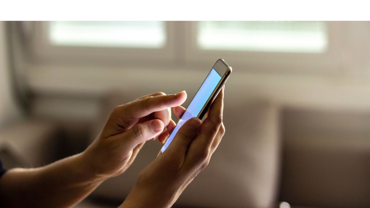 Things You Should Always Do Before Selling Your Old Phone