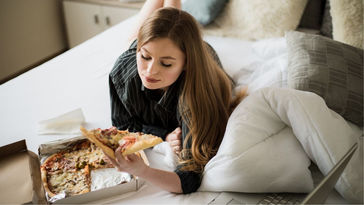 The Worst Foods to Eat Before Bed According to Nutritionists