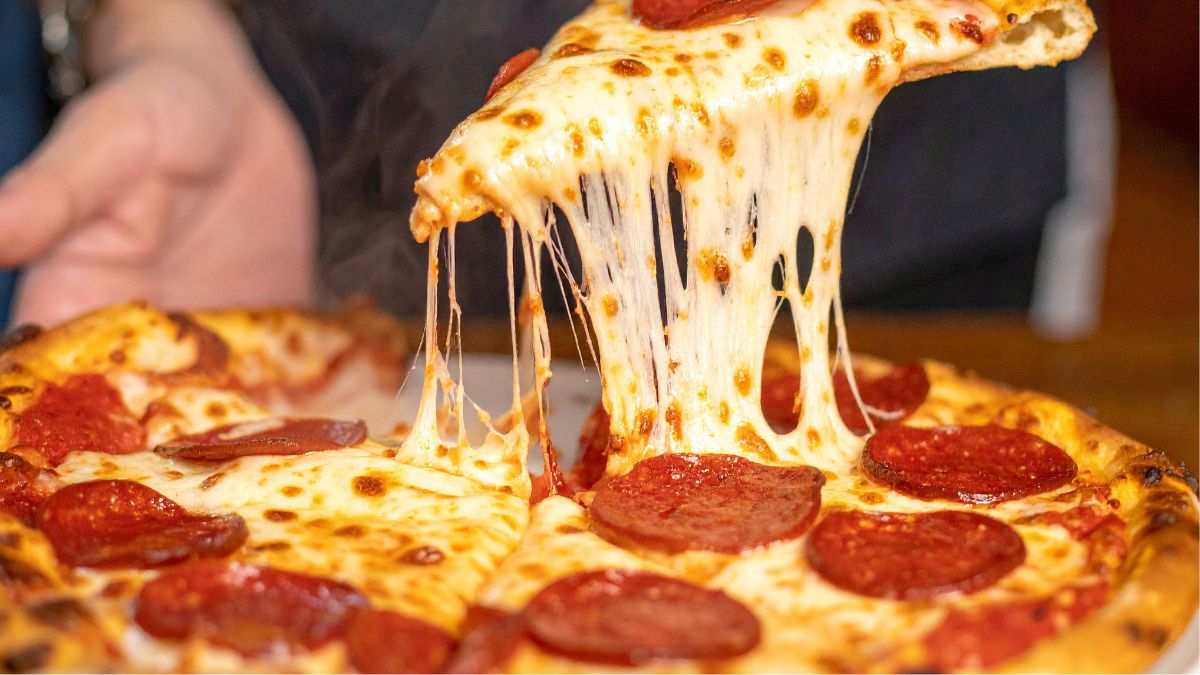 Women on TikTok Say Ordering a Meat-Loaded Pizza Is a Red Flag in Men