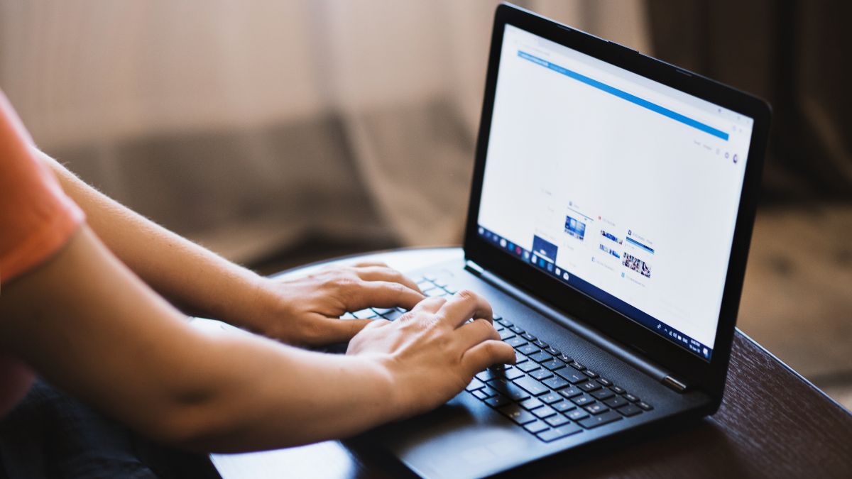 30 Things You Should Never Post About Your Job Online