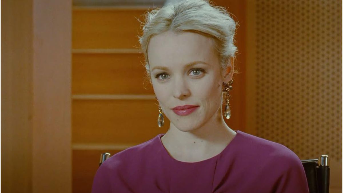 Rachel McAdams at 47 Makes the Sequin Dress Feel Like Red Carpet Perfection