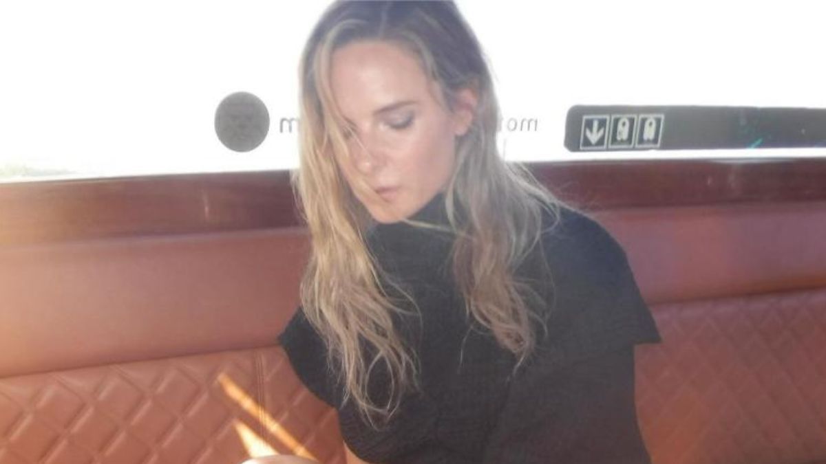 Rebecca Ferguson’s Molten Gold Gown Is Red Carpet Drama Done Right at 42