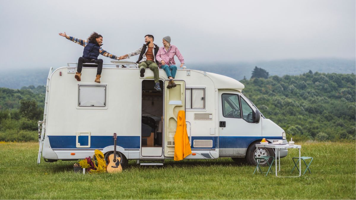 Everyday Road Trip Hacks That Will Save You Hundreds of Dollars