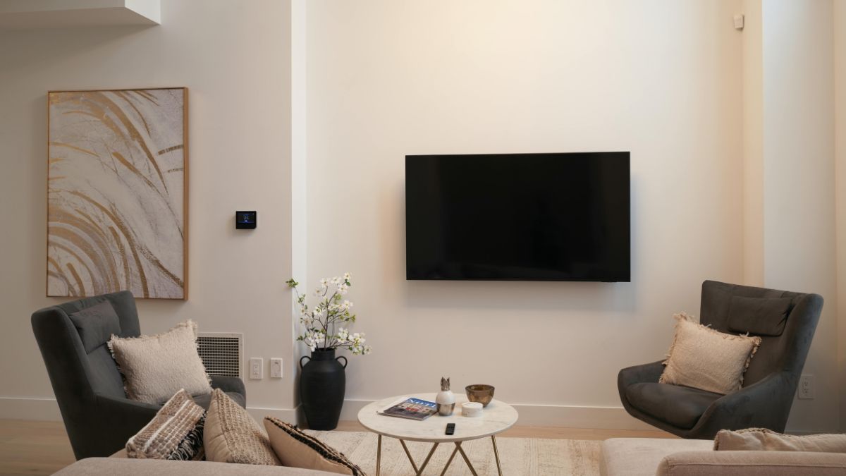 25 Ways to Make Your Small Living Room Look Bigger