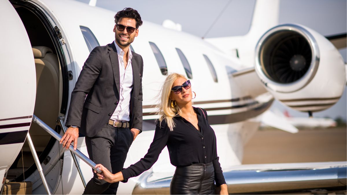 Habits That Separate the Truly Wealthy From the Middle Class