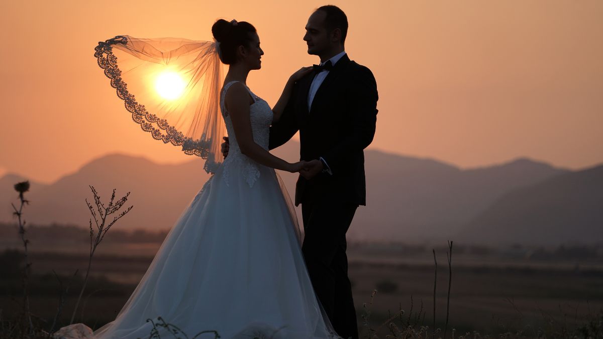 Wedding Guests Were Asked to Pay $75 for Their Own Dinner and the Internet Is Outraged