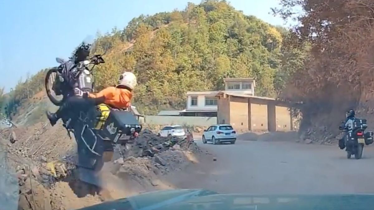 Woman Accidentally Hits the Throttle and Plunges Off a Cliff on a Mountain Road