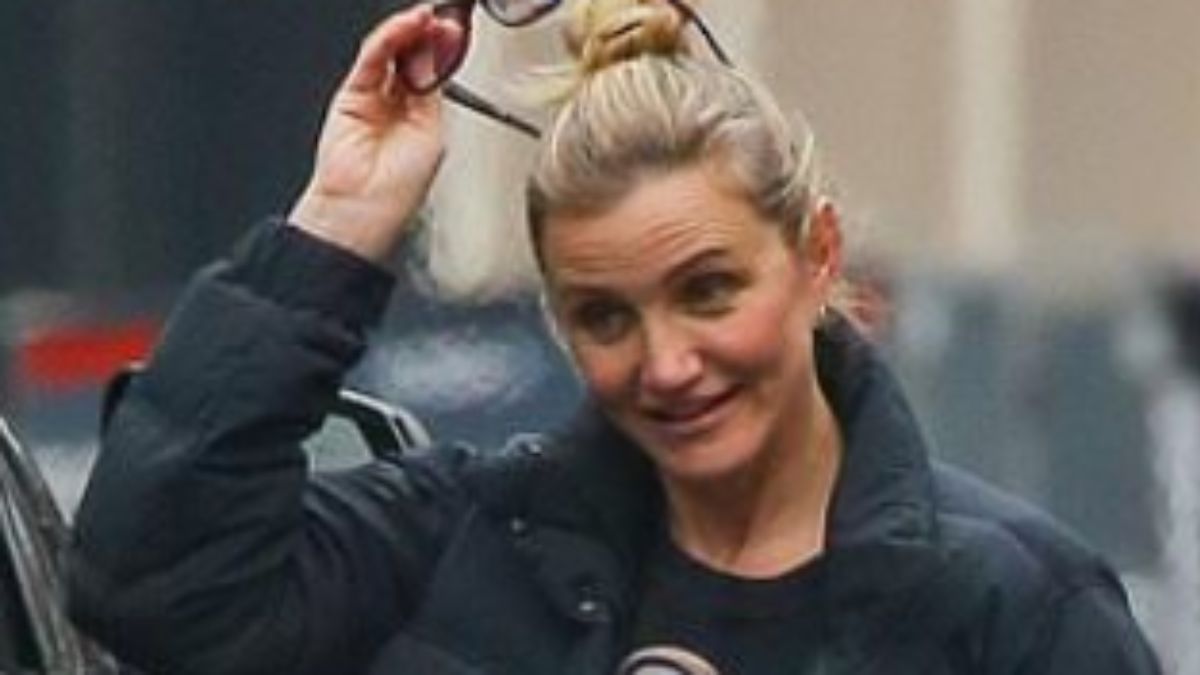 Cameron Diaz’s Black Puffer Jacket-and-Sweatpants Winter Uniform Is Peak NYC Practicality at 53