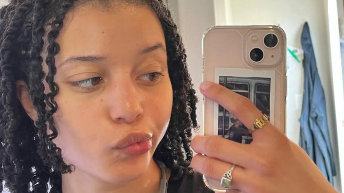 Chase Infiniti’s White Feathered Gown at the NAACP Image Awards Is the Dramatic Red Carpet Look We All Need