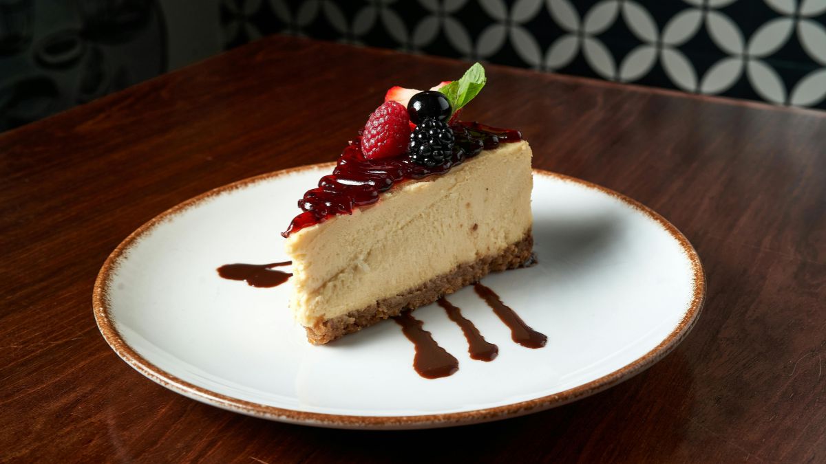 Desserts That Pastry Chefs Never Order in Restaurants