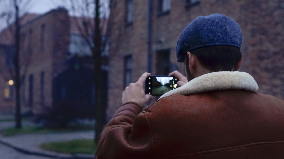 Neighbor Secretly Filmed Woman With His Phone for Months Until She Learned the True Reason