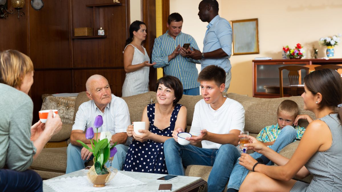 Become a More Social Person: 6 Ways to Easily Achieve That Goal