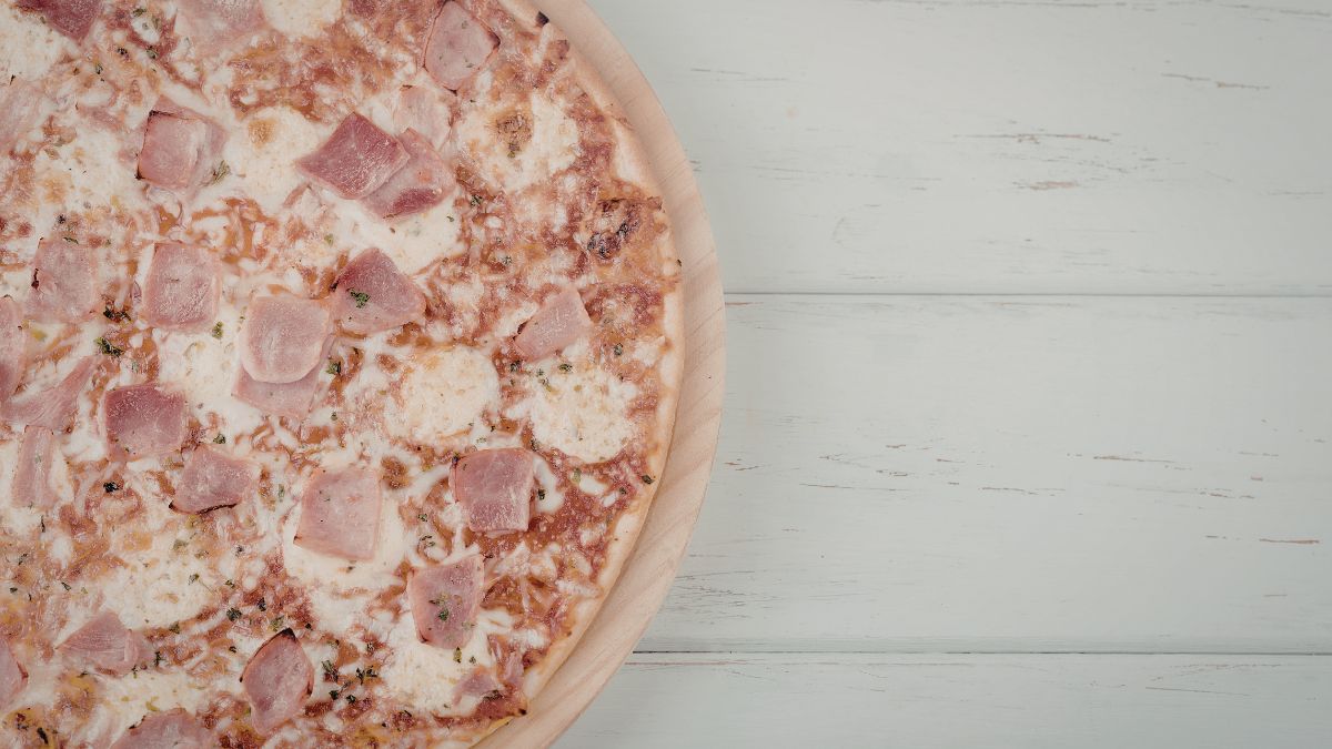 Italian Pizza Master Reveals How to Make Frozen Pizza Taste 10 Times Better