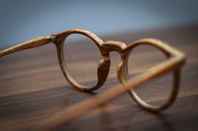 Outdated Eyeglass Frames Men Fashion