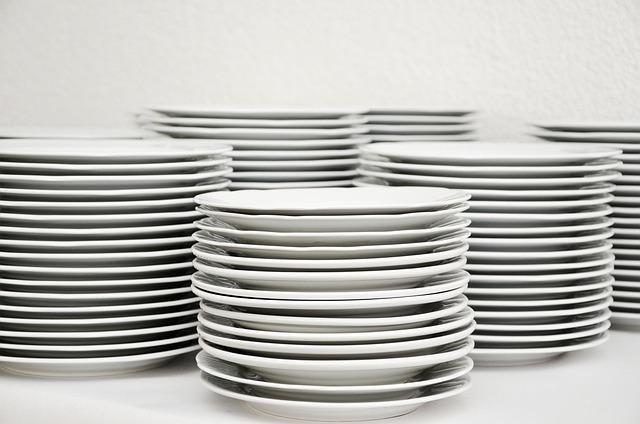 stack of dirty plates