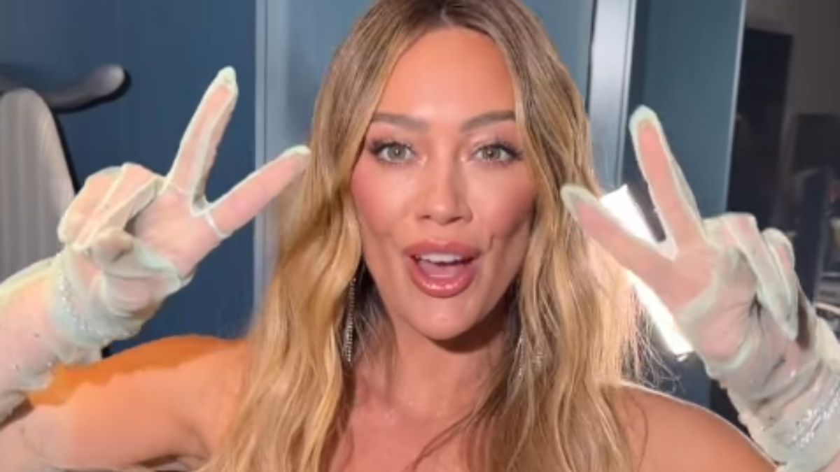 Hilary Duff’s Strapless Corset Is the Perfect Punk-Polished Statement Piece