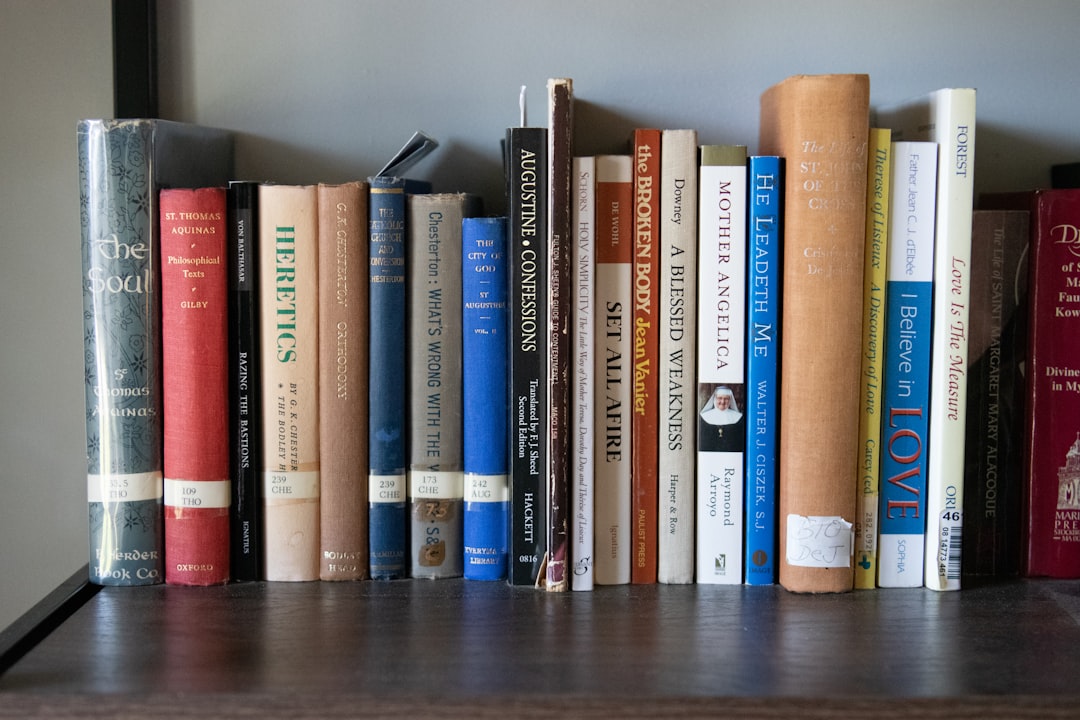 Bookshelf Things