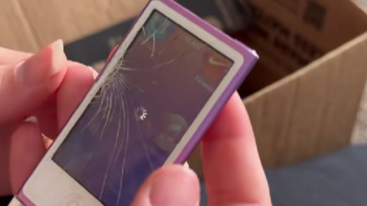 The Old Apple Device That Everyone Is Suddenly Looking for Again