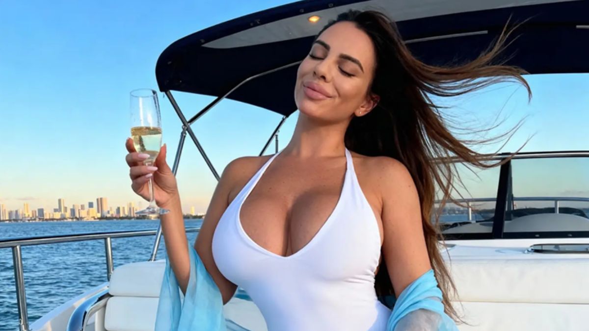 A Former Superyacht Stewardess Reveals: “For Married Wealthy Men at Sea, the Rules Don’t Apply”