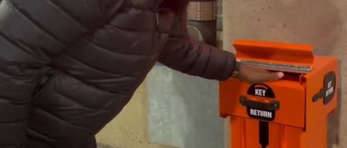 Reality Is Funnier Than Any Cartoon Tried to Return the Keys and Got Hit with Total Chaos