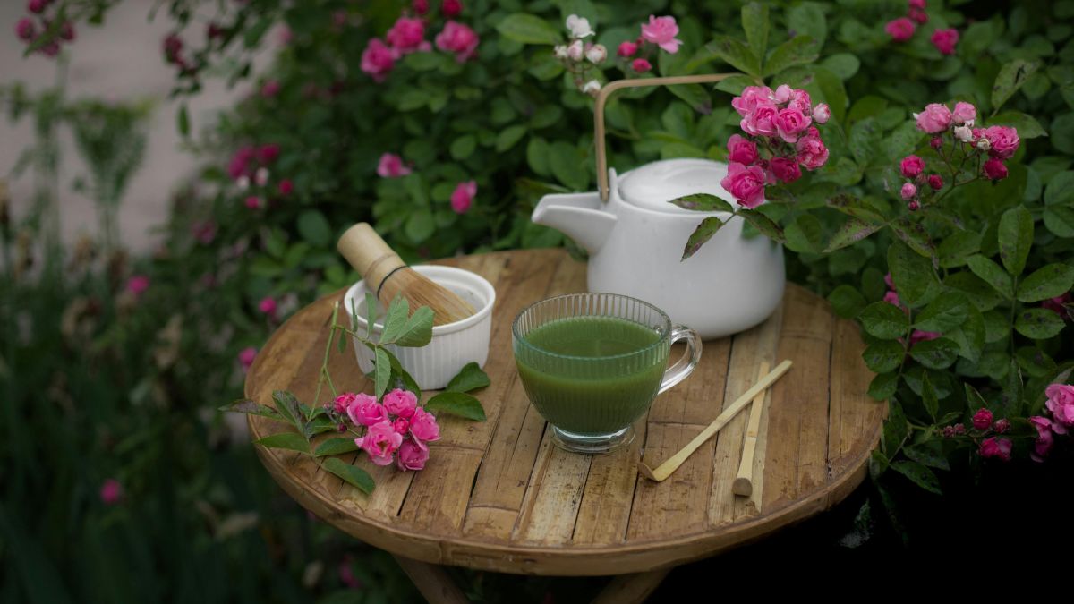 How Green Tea and Matcha Stack Up When It Comes to Antioxidants