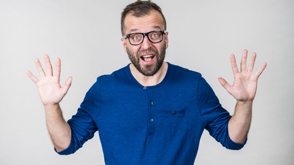 Here Is Why Certain Behaviors Make You Seem Less Intelligent to Others: 10 Habits That Can Make You Appear Less Smart