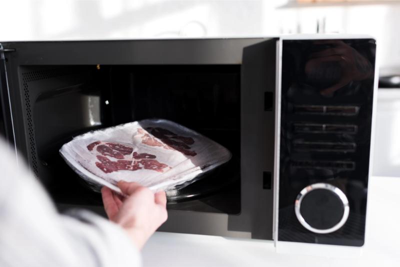 Here Is What You Should Know About Defrosting Meat in the Microwave